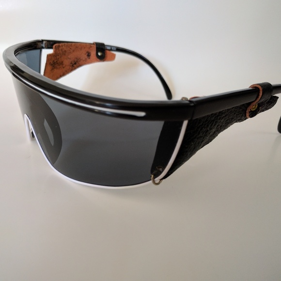 NWOT True Vintage Funky Wrap Sunglasses w/side black leather / white line accent - Picture 4 of 7